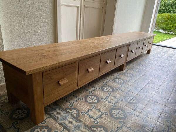 Oak bench - Banc massif en chêne avec 8 tiroirs à queue d'aronde en chêne massif avec une longueur en plus de 3 mètres - meubles sur mesure fabriqués à la main avec des outils traditionnels