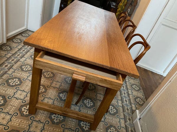 Oak table - Table en chêne classique - meubles sur mesure fabriqués à la main avec des outils traditionnels